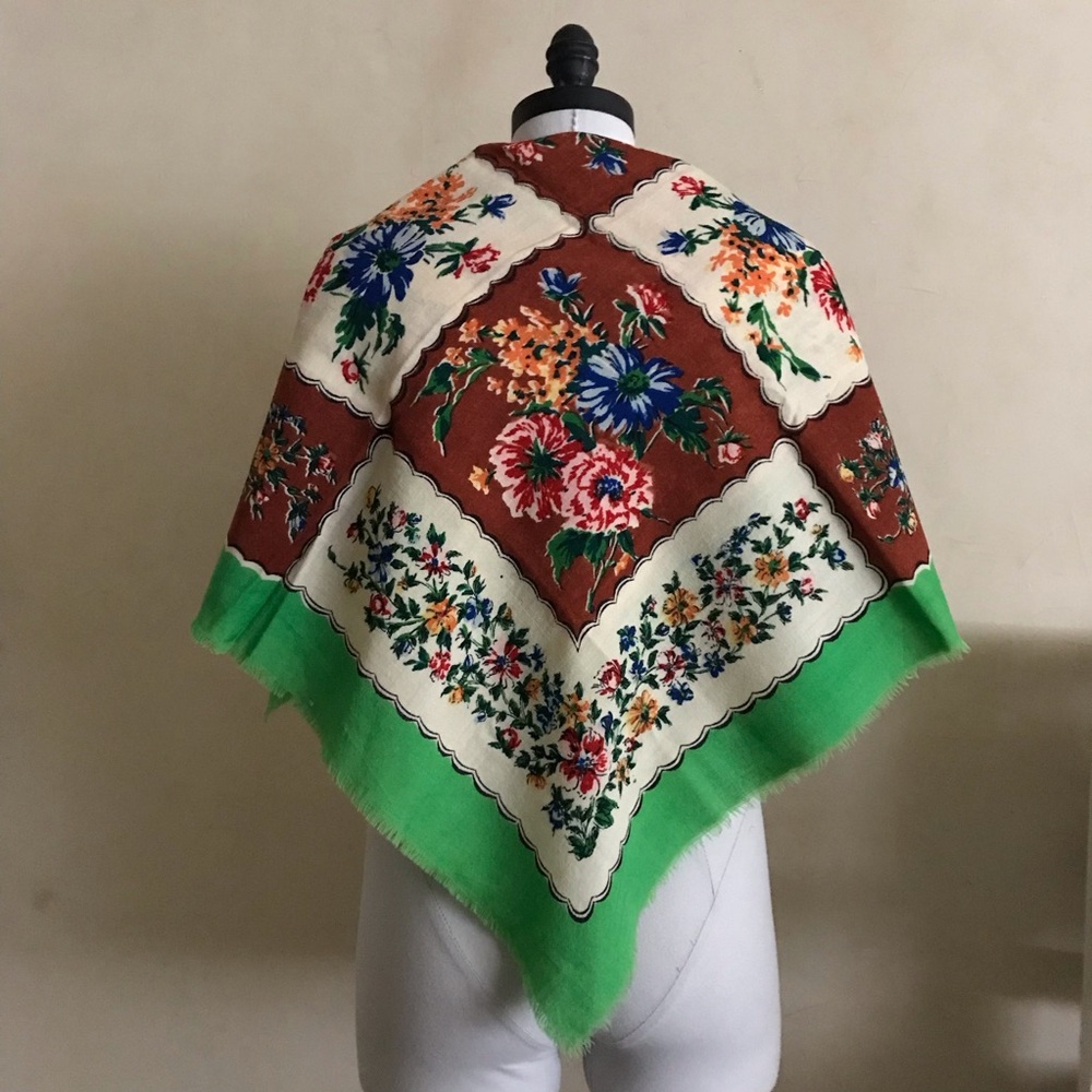 Vintage Scottish Floral Wool Scarf with Green Border